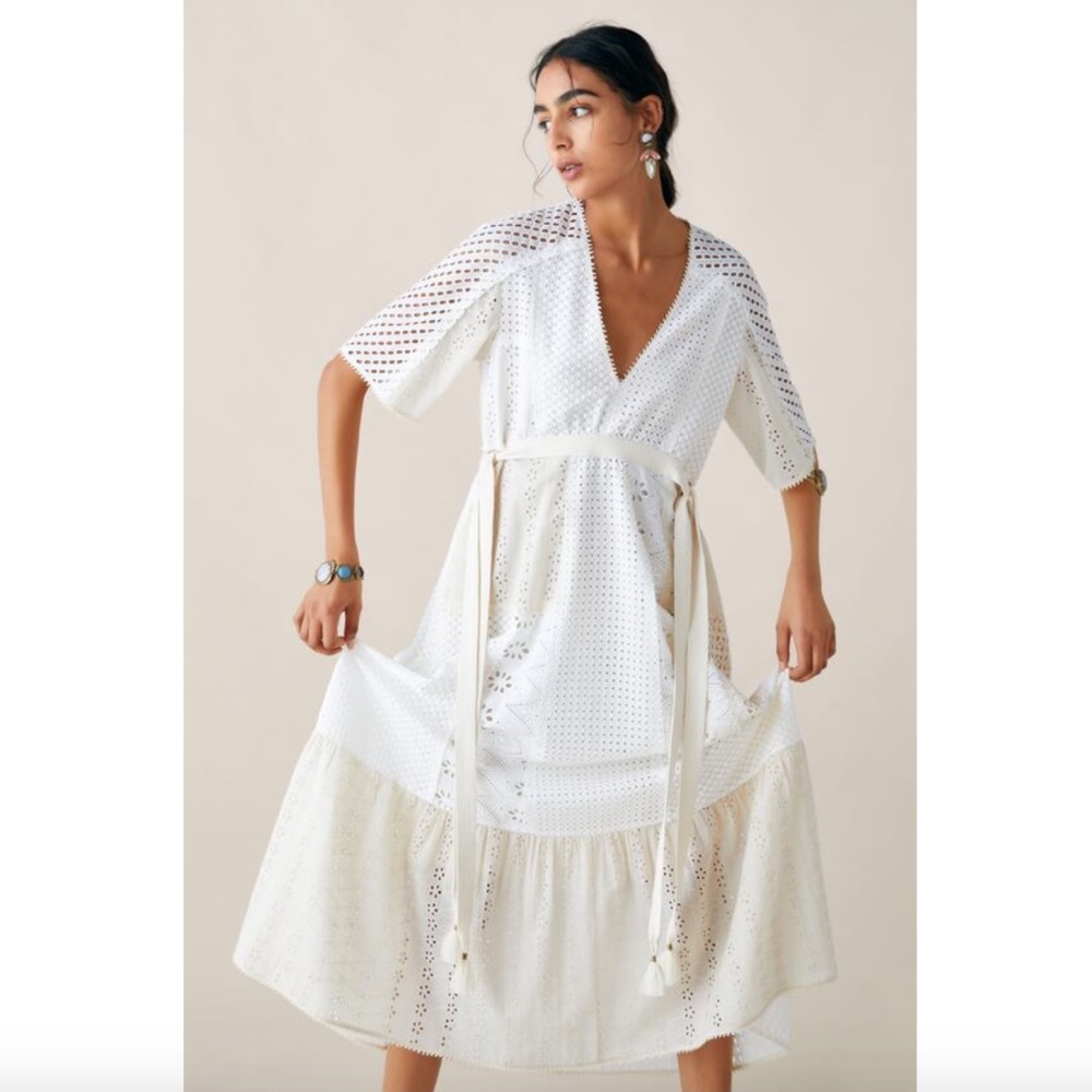 New Zara✨ limited edition embroidery patchwork eyelet midi dress✨